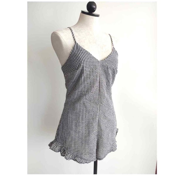 Honey Punch Checkered Romper - Picture 6 of 7